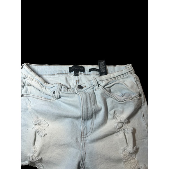 Kendall + Kylie The Icon Short Light Wash Distressed Denim Cut Off Size 11/30 - Picture 3 of 3